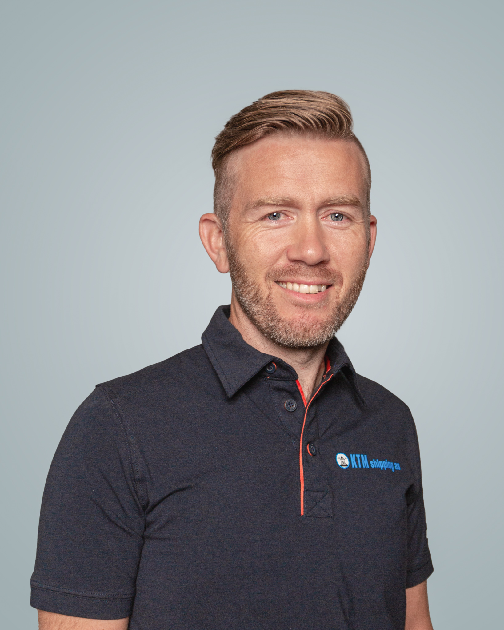 Kristoffer B. Tangen